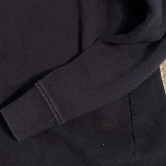 VINEYARD  VINES DARK BLUE PULLOVER HALF ZIP TOP, boys 16, long sleeves - Picture 7 of 8